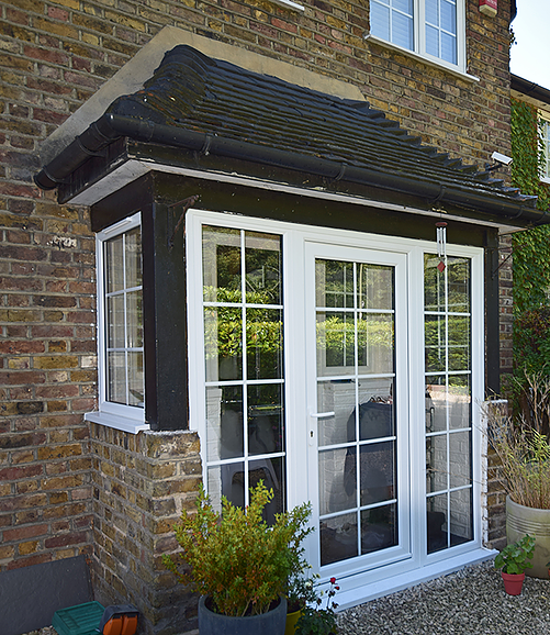Bathroom by Surbiton Glass